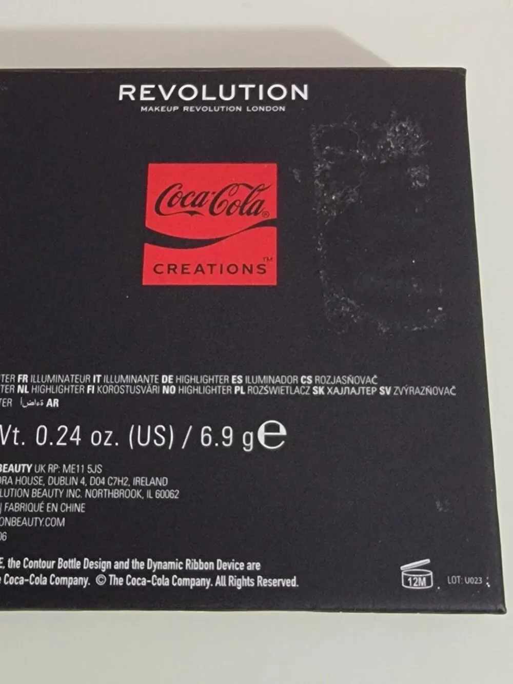 Revolution: Coca~Cola Highlighter Powder Compact